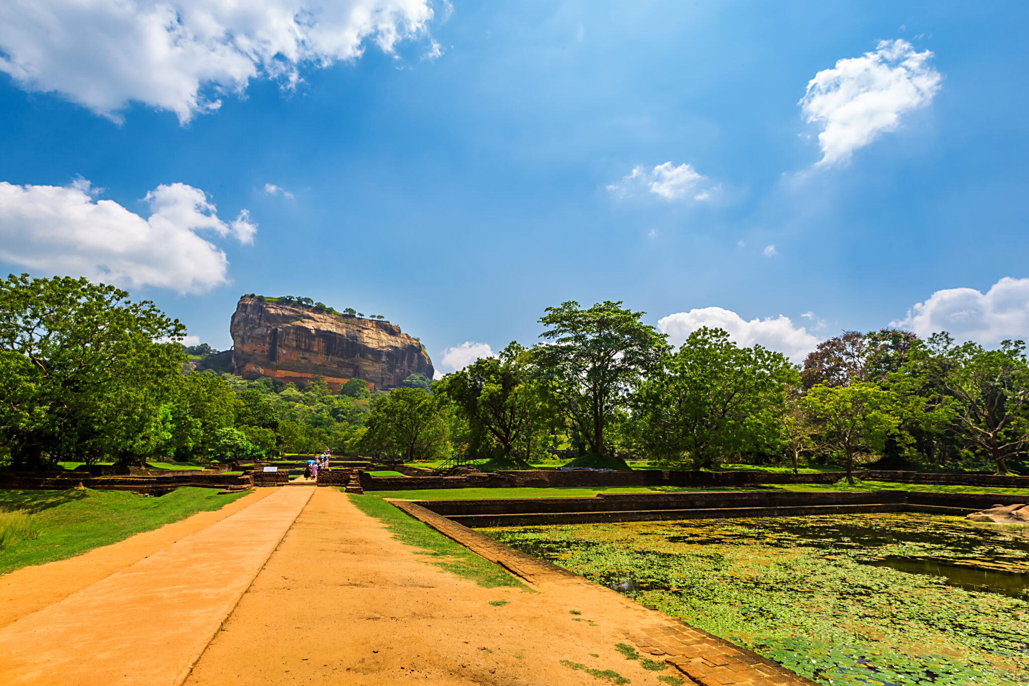 sigiriya rock in sri lanka 2025 01 09 04 23 44 utc 2048x1365
